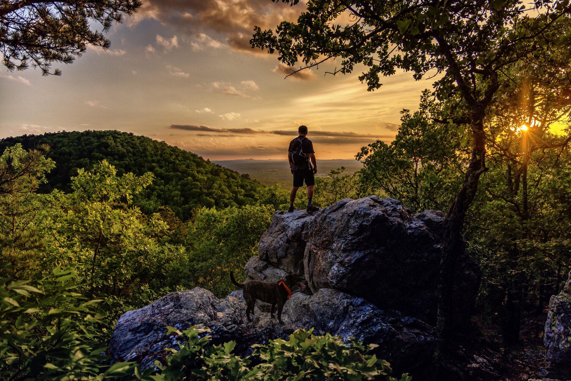 Hiking Balanced Rock in Hot Springs